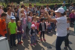 Arlechino Estival. „Punguţa cu doi bani”, astăzi în Parcul Trandafirilor