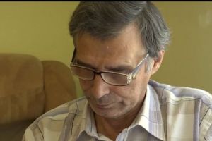 Un sibian, grav bolnav, se luptă de ani de zile cu Primăria pentru o locuinţă socială