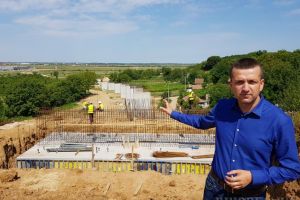 Drumul rapid dintre strada Suişului şi ieşirea din Oradea spre Biharia, realizat în proporţie de 50%. Imagini în premieră de pe şantier (FOTO / VIDEO)