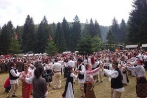 Tradiţii şi obiceiuri de suflet, păstrate şi valorificate de covăsneni: