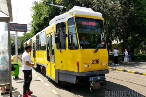 OTL: Un nou incident în trafic între un tramvai şi o maşină
