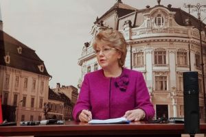 Prefectura nu se lasă – Contestă decizia Tribunalului prin care Astrid Fodor redevine primar