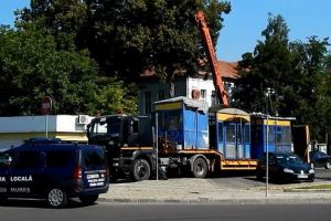 VIDEO: Chioşc de difuzare a presei, ridicat din zona Universităţii