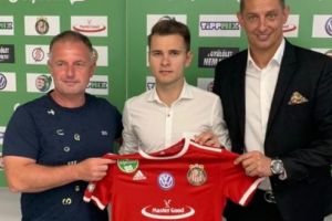 Claudiu Bumba, alături de Vasile Miriuţă, îndrumat de mureşeanul Karda Attila