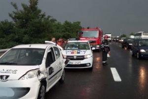 ACUM – ACCIDENT GRAV CU 3 VICTIME PE A1! 6 AUTOTURISME IMPLICATE