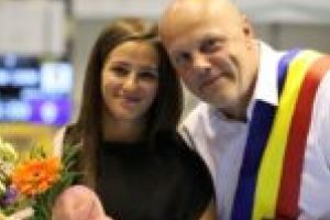 „Alina Vuc a făcut să se vorbească despre Reşiţa la nivel mondial! Încerc să aduc acasă toţi copiii Reşiţei!”