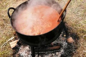 Reţete istorice din Transilvania. Supă-gulaş de varză, în stil ardelenesc