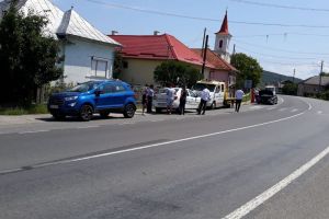 Trei maşini care se aflau 7 persoane, implicate într-un accident la Șintereag