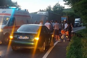 ACCIDENT MORTAL: Un motoclist din Ungaria şi-a pierdut viaţa în vestul ţării, pe DN 7