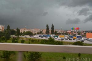 Revin furtunile în Bihor. Avertizare nowcasting de tip cod galben