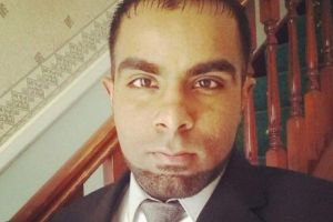 A ARĂTAT DEGETUL MIJLOCIU în Dubai şi ARABII NU L-AU IERTAT. Toată planeta vorbeşte despre CAZUL VIRAL şi MĂSURA LUATĂ