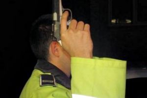 Urmărire cu FOCURI DE ARMĂ în Argeş!