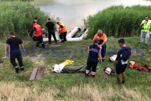 Tânărul care s-a înecat duminică nu are familie. Va trebui să fie înmormântat de stat