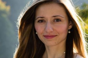 Sibiancă în topul geniilor din lume – Raluca Ada Popa e una din cele mai deştepte tinere de pe mapamond