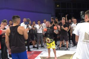 Ionuţ Pitbull Atodiresei şi-a încheiat cariera de sportiv cu o victorie în gala sa de ...