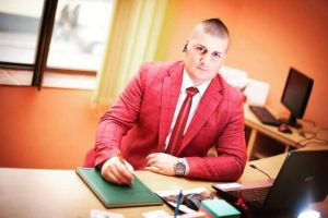 Agenţia Ros Casa Imobiliare, la dispoziţia clienţilor