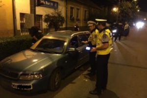 Actiuni rutiere: 20 de permise de conducere retinute pentru depasirea limitelor de viteza si amenzi in valoare de peste 50.000 de lei