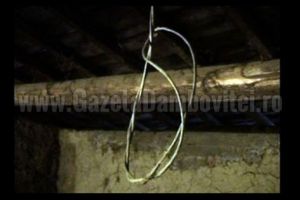 Bătrână găsită spânzurată. Este a treia persoană care s-a sinucis, în judeţ, în numai 48 de ore