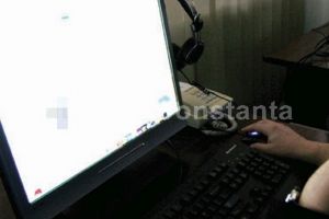 Pornografia din razbunare. Un senator doreste sa incrimineze fapta