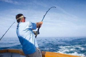 Pescuitul, o activitate relaxanta de weekend