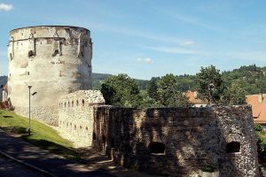 VIDEO Primăria Braşov a finalizat lucrările de reparaţii curente la turnuri şi bastioane