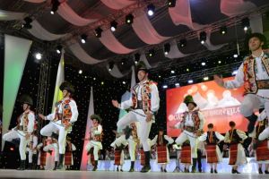 ”Cântecele Munţilor” aduc la Sibiu sute de artişti. Vor fi mega spectacole