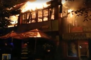 Panică în Țiglina: un restaurant s-a făcut scrum azi-noapte