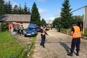 Subofiţeri formaţi pentru pază transporturi de bunuri şi valori la Centrul de Perfecţionare a Pregătirii Cadrelor Jandarmi Gheorgheni