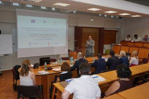 Proiect de aproape un milion şi jumătate de euro pentru dezvoltarea programelor de studii şi ...