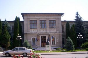 Colegiul „Nicu Gane” Fălticeni face parte din grupul restrâns de 14 licee teoretice ...