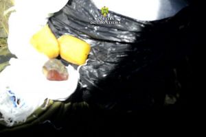 Transport de 100 de kg de chihlimbar, interceptat pe frontieră la Ulma. ...