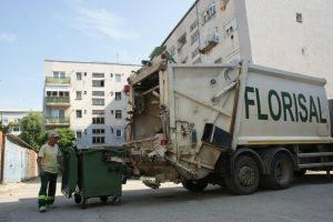 Licitaţie uriaşă. Nou contract de salubrizare, de peste 250 mil. lei. Noi puncte de colectare, supravegheate video