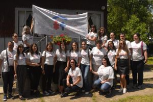 Peste 100 de membri ai Fundaţiei FARA s-au reunit recent la Cacica