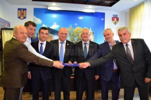 Actul constitutiv şi statutul Asociaţia „Moldova se dezvoltă” a fost semnat astăzi