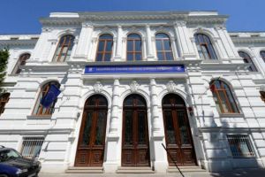 Declaraţii HALUCINANTE ale prodecanului Facultăţii de Teologie: ‘Femeile violate rămân însărcinate dacă au consimţit şi le-a plăcut să se repete’