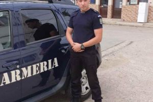Tânăr jandarm din judeţul Alba, într-un stagiu de practică prin locurile de baştină