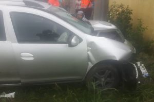 Accidente rutiere la Fierbinţi şi Coşereni. Cinci victime