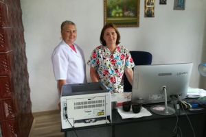 Cum au reuşit doctoriţele surori din judeţul Botoşani să aline din pasiune suferinţele unei comunităţi sărace. „De multe ori am venit şi în pijamale la cabinet”