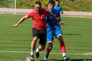 Bucovina Rădăuţi îşi măsoară forţele cu o echipă alcătuită din români din diaspora