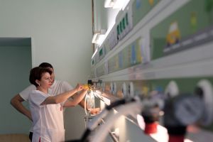 Combinatul Siderurgic sprijină secţia de neo-natologie a Spitalului Judeţean Galaţi