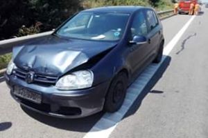 Accident rutier pe Autostrada Soarelui dupa ce anvelopa unui camion a explodat