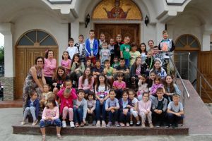 Şcoală de vară, la Biserica „Acoperământul Maicii Domnului” din Suceava