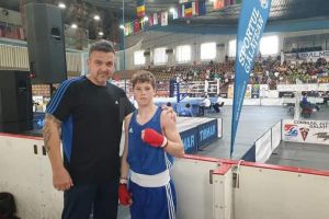 Vicecampionul european la box juniori şi antrenorul său, premiaţi financiar de Primăria Suceava