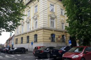 Țeapă cu 80 de iPhone-uri la CJ Sibiu – Prejudiciul ajunge la 633.000 de lei