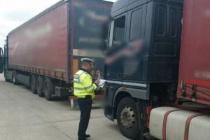 Acţiunea Truck&Bus. Peste 50 de amenzi şi 11 permise reţinute pentru alcool, în doar trei ore