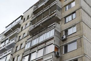 Administratorii de bloc, obligaţi să facă peste 700 de ore de curs