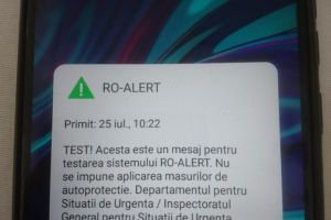 SMS-ul trimis de Ro-Alert botoşănenilor, joi dimineaţă. Oamenii, luaţi prin surprindere