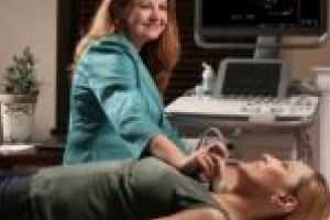 Specialiştii Medici’s din Timişoara trag un nou semnal de alarmă! Osteoporoza – o afecţiune silenţioasă