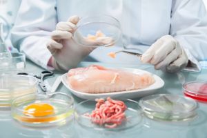 Niculae Bădălău anunţă apariţia unei mega-structuri de control a alimentelor