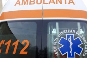 Patru răniţi din cauza unui şofer